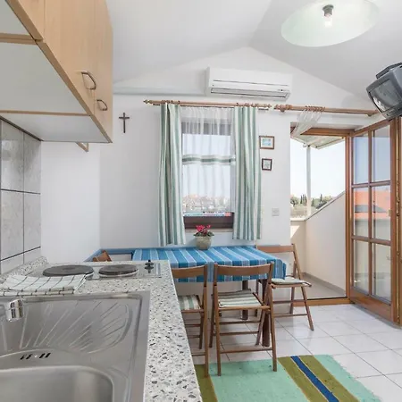 아파트 Two-bedroom In *
